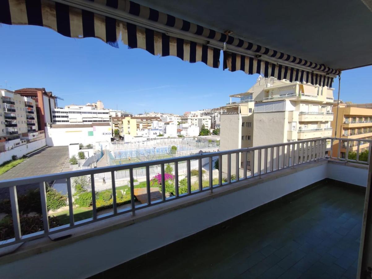 Olas House Marbella Bagian luar foto